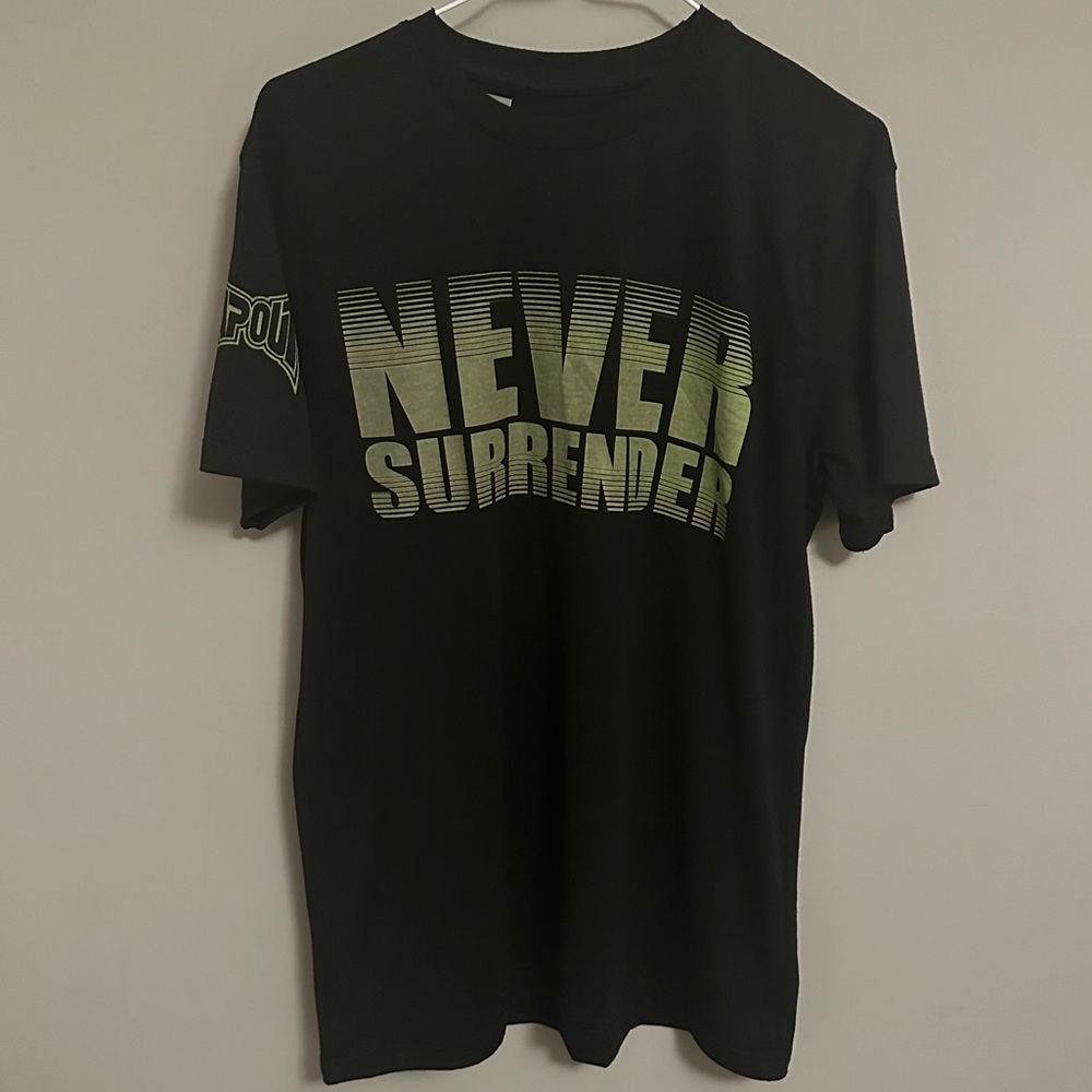 Tapout 'Never Surrender' Graphic T-Shirt